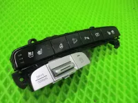 Блок кнопок на Hyundai Tucson NX4 — фото 5