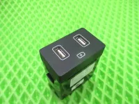 Адаптер USB сетевой на Hyundai Tucson NX4 — фото 2