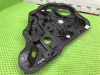 Стеклоподъемник электрический задний правый на Kia K5 DL3 — фото 4