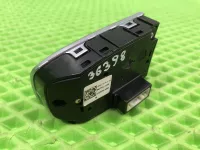 Блок кнопок в руль на Kia K5 DL3 — фото 8