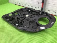 Стеклоподъемник электрический передний правый на Kia K5 DL3 — фото 6