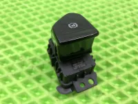 Кнопка фиксатора стояночного тормоза на Geely Monjaro KX11 — фото 8