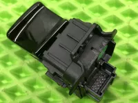 Кнопка фиксатора стояночного тормоза на Geely Monjaro KX11 — фото 10