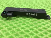 Антенна бесключевого доступа на Geely Monjaro KX11 — фото 5