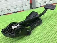 Педаль тормоза на Geely Monjaro KX11 — фото 6