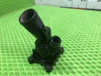 Корпус термостата на Geely Monjaro KX11 — фото 4