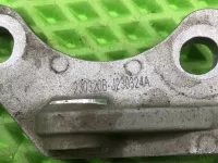 Кронштейн раздаточной коробки на Geely Monjaro KX11 — фото 2