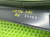Накладка стойки на Jetta VA3 — фото 10