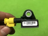 Датчик AIR BAG на Jetta VA3 — фото 1