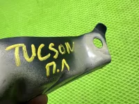 Кронштейн крепления крыла левый на Hyundai Tucson NX4 — фото 7