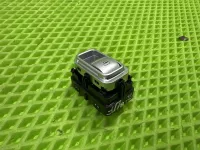 Кнопка стеклоподъемника на Chery Tiggo 7L — фото 3