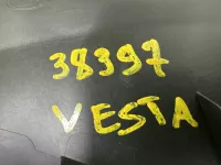 Накладка центральной консоли на Lada Vesta (2015-н.в.) — фото 11