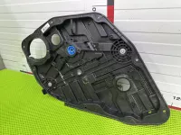 Стеклоподъемник электрический задний правый на Hyundai Tucson NX4 — фото 11