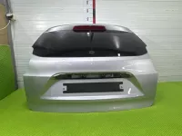 Дверь багажника со стеклом на Lada Xray — фото 2