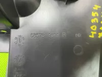 Крышка бардачка на Lada Xray — фото 8