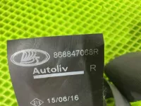 Ремень безопасности передний правый на Lada Xray — фото 15