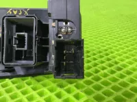 Кнопка корректора фар на Lada Xray — фото 7