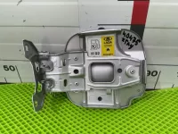 Лючок бензобака на Lada Xray — фото 5