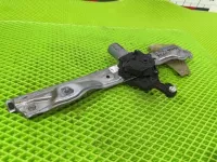 Стеклоподъемник электрический передний правый на Lada Xray — фото 1