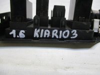 Блок кнопок на Kia Rio UB — фото 4