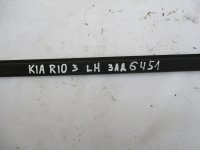 Уплотнитель двери на Kia Rio UB — фото 3