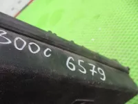 Блок предохранителей на Chrysler 300C — фото 8
