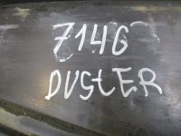 Площадка аккумулятора на Renault Duster — фото 3