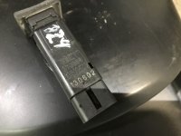 Кнопка обогрева сидений на Geely Emgrand EC7 — фото 3