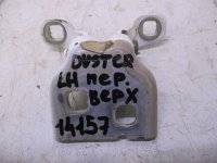 Петля двери на Renault Duster — фото 2