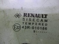 Стекло двери задней правой форточка на Renault Sandero Stepway B52 — фото 4