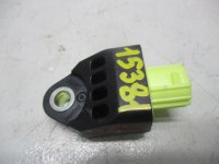Датчик AIR BAG на Toyota RAV4 XA30 — фото 1