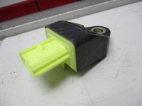 Датчик AIR BAG на Toyota Camry XV50 — фото 1