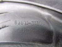 Уплотнитель двери на Toyota Camry XV50 — фото 3