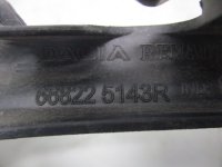 Накладка лобового стекла левая на Renault Sandero B52 — фото 4