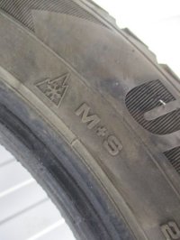 покрышка на Kia Quoris — фото 5