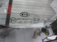 Стекло кузовное глухое правое на Kia Optima JF — фото 4