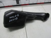 Резонатор воздушного фильтра на Volkswagen Polo Mk6 — фото 2