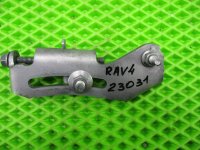 Кронштейн генератора на Toyota RAV4 XA40 — фото 4
