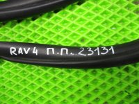 Уплотнитель двери на Toyota RAV4 XA40 — фото 3