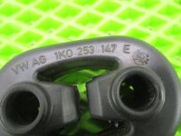 Подвес глушителя на Skoda Octavia A7 — фото 2