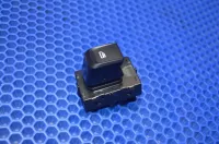 Кнопка стеклоподъемника на Geely Emgrand SS11 — фото 4