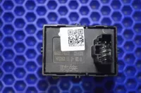 Кнопка стеклоподъемника на Geely Emgrand SS11 — фото 6