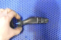 Переключатель поворотов подрулевой на Hyundai Solaris — фото 4