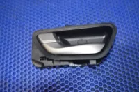 Ручка двери задней внутренняя левая на Hyundai Solaris — фото 2