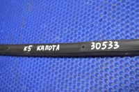 Уплотнитель капота на Kia Optima JF — фото 4
