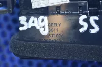 Воздушный дефлектор на Geely Emgrand SS11 — фото 8