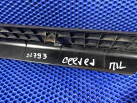 Накладка порога передняя левая на Kia Ceed ED — фото 8