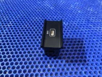 USB зарядное устройство на Kia Seltos SP2c — фото 3