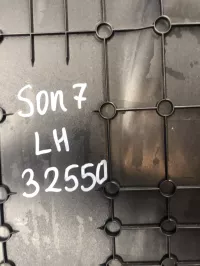 Накладка сиденья передняя левая на Hyundai Sonata LF — фото 11