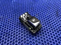 Кнопка стеклоподъемника на Changan Eado Plus — фото 4